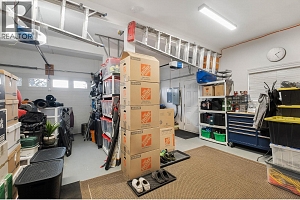 3920 Trepanier Heights Avenue - Photo 51