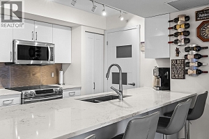 1160 Sunset Drive Unit# 302 - Photo 20