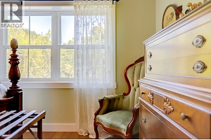 44 Mackenzie Road - Photo 31