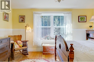 44 Mackenzie Road - Photo 33