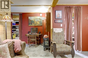 44 Mackenzie Road - Photo 49