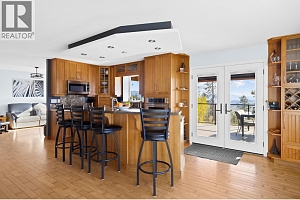 6025 Farmers Drive - Photo 12