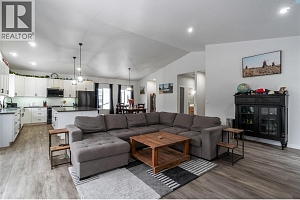 148 4th Avenue - Photo 16