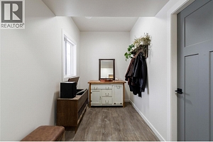 148 4th Avenue - Photo 3