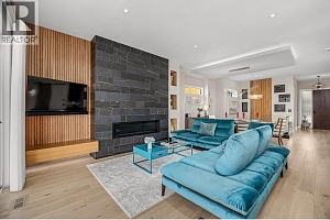 9814 Beacon Hill Crescent - Photo 11