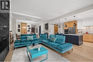 9814 Beacon Hill Crescent - Photo 12