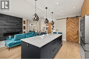 9814 Beacon Hill Crescent - Photo 27