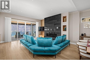 9814 Beacon Hill Crescent - Photo 7