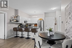 1875 Country Club Drive Unit# 1617 - Photo 2