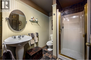 9310 Kalamalka Road - Photo 51