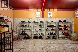 9310 Kalamalka Road - Photo 54