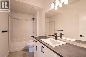 7735 OKANAGAN HILLS Boulevard Unit# 20 - Photo 22