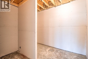 7735 OKANAGAN HILLS Boulevard Unit# 20 - Photo 24