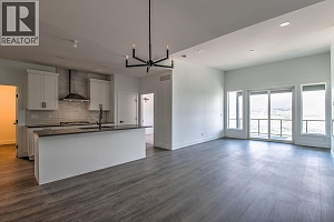 7735 OKANAGAN HILLS Boulevard Unit# 20 - Photo 8