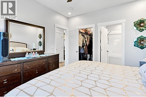 2225 Wilson Avenue - Photo 30