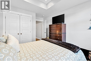 2225 Wilson Avenue - Photo 37