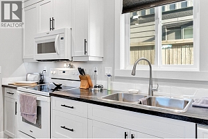 2225 Wilson Avenue - Photo 43