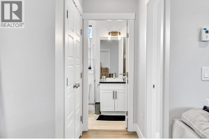 2225 Wilson Avenue - Photo 44