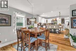 756 Stockwell Avenue - Photo 13