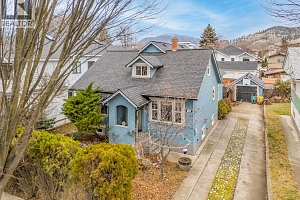 756 Stockwell Avenue - Photo 2