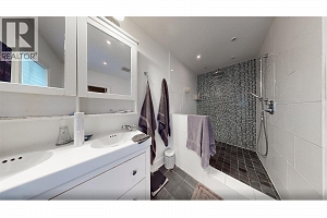 756 Stockwell Avenue - Photo 22