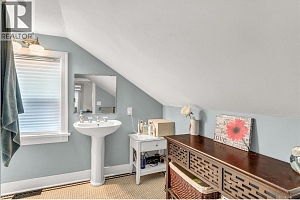 756 Stockwell Avenue - Photo 30