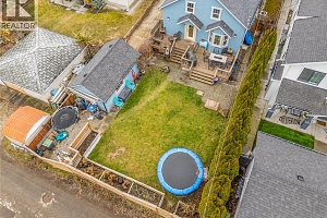 756 Stockwell Avenue - Photo 40