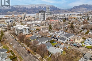 756 Stockwell Avenue - Photo 43