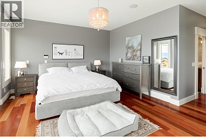 667 Devonian Avenue - Photo 12