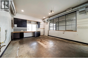 984 Laurel Avenue - Photo 16