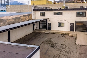 984 Laurel Avenue - Photo 41