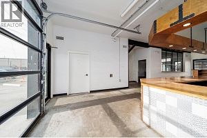 984 Laurel Avenue - Photo 9