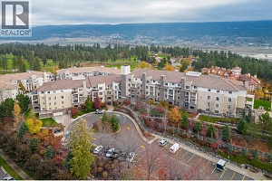 1875 Country Club Drive Unit# 1317 - Photo 2