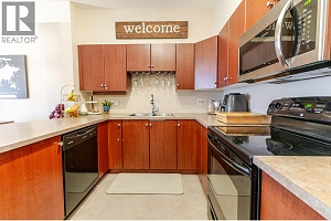 1875 Country Club Drive Unit# 1516 - Photo 13