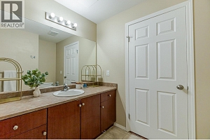 1875 Country Club Drive Unit# 1516 - Photo 24