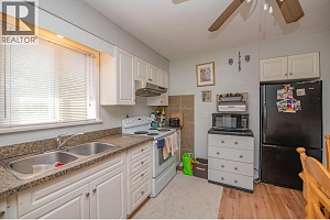 3908 Pleasant Valley Road - Photo 35