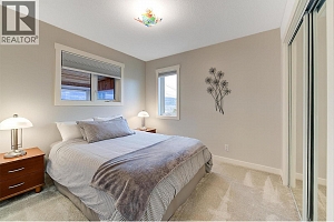 2547 Sexsmith Road - Photo 33