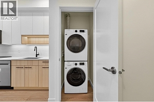 1380 Pridham Avenue Unit# 505 - Photo 27