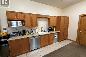 455 Lawrence Avenue Unit# 101/102 - Photo 11