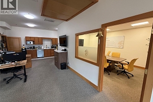 455 Lawrence Avenue Unit# 101/102 - Photo 5