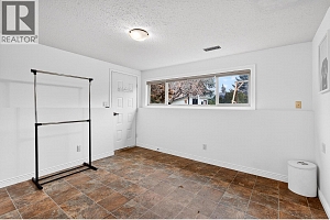 11957 Bond Road - Photo 18