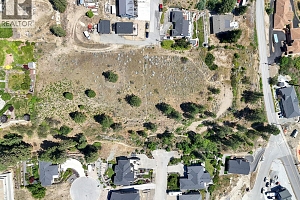 6446 Renfrew Road - Photo 19