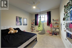 2383 Hawks Boulevard - Photo 39