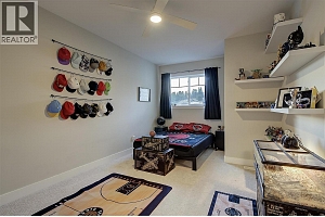 2383 Hawks Boulevard - Photo 43