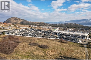 2383 Hawks Boulevard - Photo 59