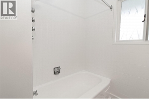 4829 Lakeshore Road - Photo 28