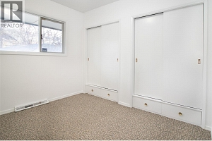 4829 Lakeshore Road - Photo 38