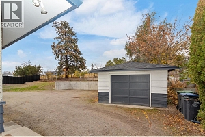 4829 Lakeshore Road - Photo 56