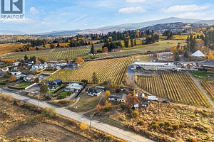 4829 Lakeshore Road - Photo 73