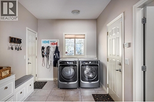 5165 Trepanier Bench Road Unit# 229 - Photo 17